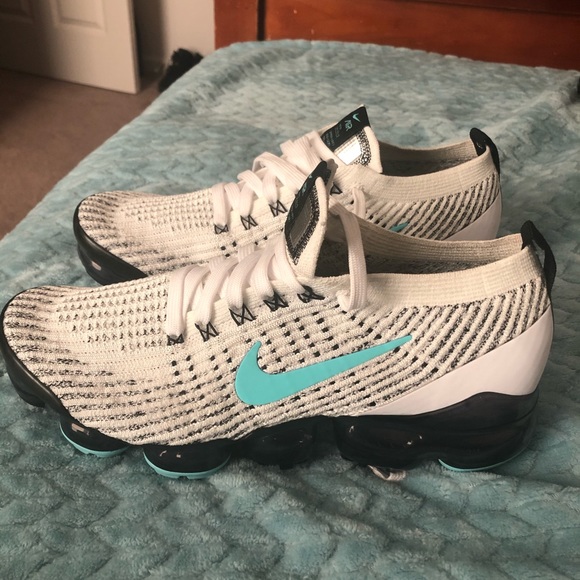 Sold - Picture 6 of 8